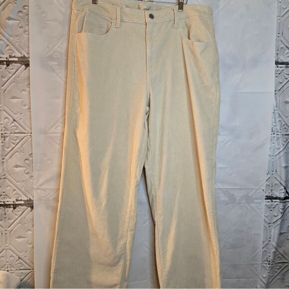 Universal Thread High-Rise Corduroy Cream  Wide Leg Ankle Super Stretch New 18 - Picture 16 of 16